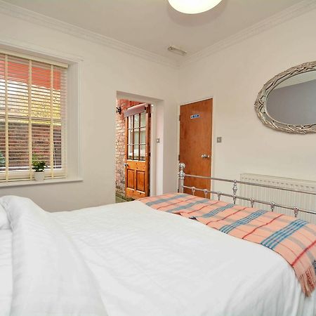 The Location- 1 Free Private Parking Space - 60 Second Walk 2 Minster! Apartment York Exterior foto